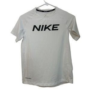 Nike  athletic t-shirt Dri-Fit white polyester Nike Pro kids size L